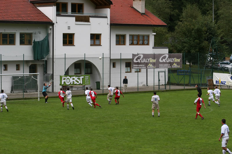 gal/Saison2008-2009- Pokal 1. Runde Hinspiel: Vintl - SV Reischach/2008-08-24 SVR gg. Vintl - Pokalhinspiel 302.jpg